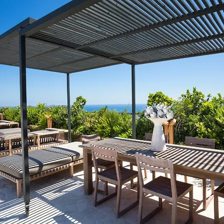 La Tiara Di Cervo Aparthotel 4*